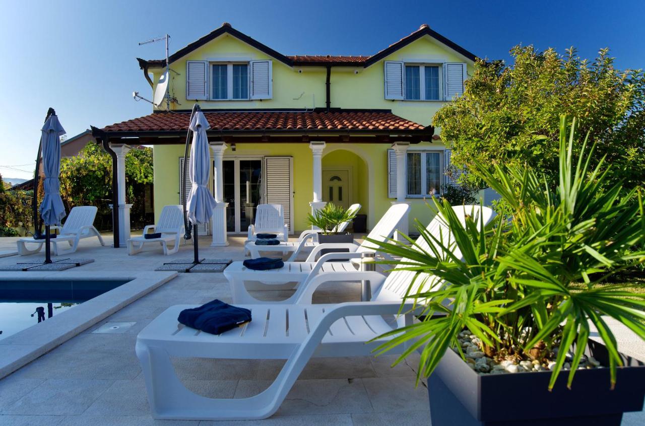 Villa Relax House Nizic à Drazice Extérieur photo