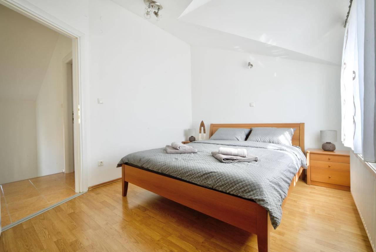 Villa Relax House Nizic à Drazice Extérieur photo